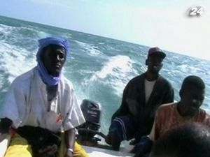 Сомалійські пірати вбили заручника із захопленої яхти Сомалійські пірати вбили заручника із захопленої яхти