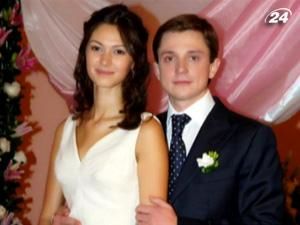 Секретар Київради Олесь Довгий несподівано одружився Секретар Київради Олесь Довгий несподівано одружився