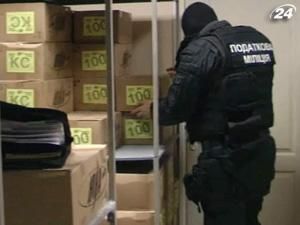 На Волині у підпільному цеху виготовляли харчові добавки і спеції На Волині у підпільному цеху виготовляли харчові добавки і спеції