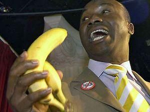 Пастор Аделаджа пішов "у підпілля" Пастор Аделаджа пішов "у підпілля"