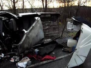 У ДТП на Буковині розбилися іноземці: двоє загиблих У ДТП на Буковині розбилися іноземці: двоє загиблих