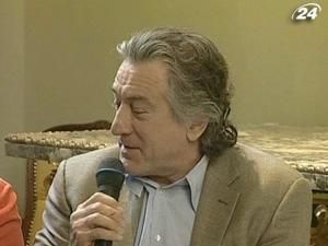 Роберт де Ніро удостоївся почесного "Золотого глобуса" Роберт де Ніро удостоївся почесного "Золотого глобуса"