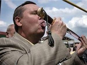 Янукович призначив главу Луганської обласної державної адміністрації Янукович призначив главу Луганської обласної державної адміністрації