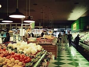 У Сумах продавець вкрав у покупця 6000 доларів У Сумах продавець вкрав у покупця 6000 доларів