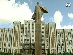 Молдова просить НАТО допомогти вивести війська Росії Молдова просить НАТО допомогти вивести війська Росії