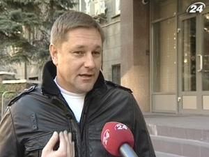 Після телешоу побилися депутат та радник міністра Після телешоу побилися депутат та радник міністра