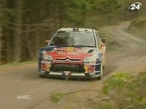 Себатьян Льоб захопив лідерство на Ралі Великобританії Себатьян Льоб захопив лідерство на Ралі Великобританії