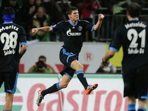 Рука Хунтелара рятує нічию для "Шальке". ВІДЕО Рука Хунтелара рятує нічию для "Шальке". ВІДЕО