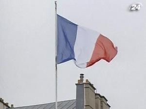 Ніколя Саркозі затвердив склад нового уряду Ніколя Саркозі затвердив склад нового уряду