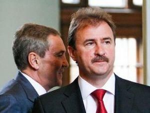 Азаров: Рішення приймає Попов, а не Черновецький Азаров: Рішення приймає Попов, а не Черновецький