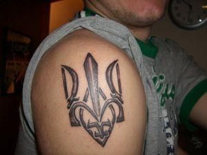 Українці вдвічі менше пишаються своєю історією, ніж росіяни Українці вдвічі менше пишаються своєю історією, ніж росіяни