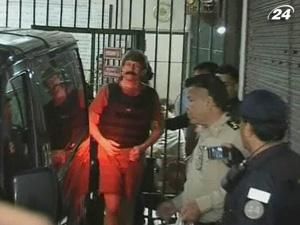 Торговця зброєю Віктора Бута вивезли з Таїланду до США Торговця зброєю Віктора Бута вивезли з Таїланду до США