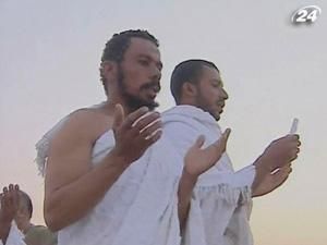 Мусульмани всього світу святкують Курбан-Байрам Мусульмани всього світу святкують Курбан-Байрам