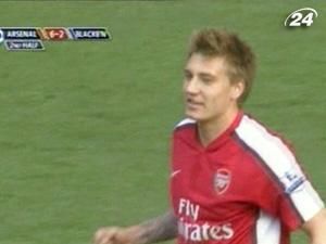 Бендтнер взимку може залишити "Арсенал" Бендтнер взимку може залишити "Арсенал"