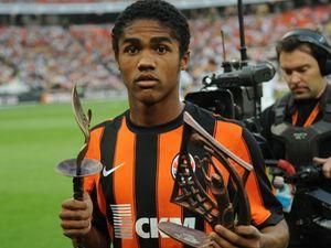 Golden Boy-2010: Дуглас Коста надалі лідирує в голосуванні Golden Boy-2010: Дуглас Коста надалі лідирує в голосуванні