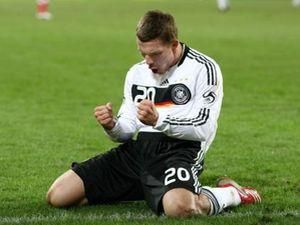 Подольскі може грати за збірну, але не буде Подольскі може грати за збірну, але не буде