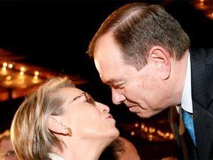 У Франції подружжя стало міністрами У Франції подружжя стало міністрами