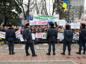 У Києві міліція не буде тиснути на учасників "податкового страйку" У Києві міліція не буде тиснути на учасників "податкового страйку"