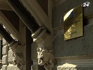 Банкіри просять владу допомогти із кредитами Банкіри просять владу допомогти із кредитами