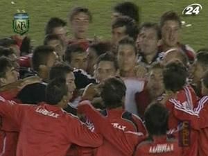 У принциповому дербі "Рівер Плейт" переграв "Бока Хуніорс" У принциповому дербі "Рівер Плейт" переграв "Бока Хуніорс"