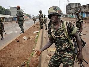 У Гвінеї ввели режим надзвичайного стану У Гвінеї ввели режим надзвичайного стану