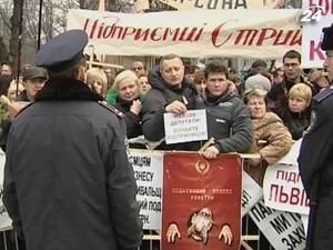 Верховна Рада продовжує розгляд Податкового кодексу, бізнес – протестує Верховна Рада продовжує розгляд Податкового кодексу, бізнес – протестує