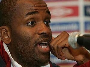 Дарен Бент відновився від травми Дарен Бент відновився від травми