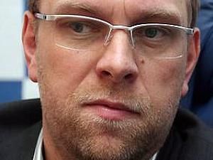 У БЮТ заявляють, що КС не може призначати дату парламентських виборів У БЮТ заявляють, що КС не може призначати дату парламентських виборів