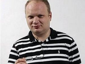 Олег Кашин написав перші після нападу записи у ЖЖ і Twitter Олег Кашин написав перші після нападу записи у ЖЖ і Twitter