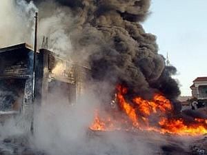 Бангладеш: біля будинку міністра юстиції підірвали дві бомби Бангладеш: біля будинку міністра юстиції підірвали дві бомби