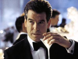 Пірс Броснан знову хоче стати агентом розвідки Пірс Броснан знову хоче стати агентом розвідки