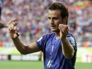 Джілардіно боїться фанатів "Мілана" Джілардіно боїться фанатів "Мілана"