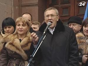 Партія регіонів залишить Черновецького на посаді мера Партія регіонів залишить Черновецького на посаді мера