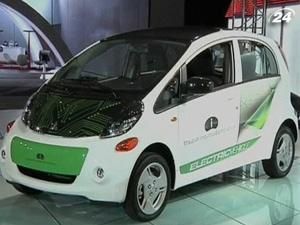 У Лос-Анджелесі стартувала одна з найбільших автовиставок у світі - 20 листопада 2010 - Телеканал новин 24 У Лос-Анджелесі стартувала одна з найбільших автовиставок у світі - 20 листопада 2010 - Телеканал новин 24