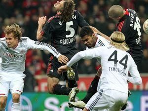 Бундесліга. Матчі суботи. Відео - 20 листопада 2010 - Телеканал новин 24 Бундесліга. Матчі суботи. Відео - 20 листопада 2010 - Телеканал новин 24