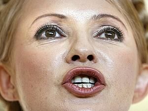 Тимошенко: Тігіпко ні копійки податків не сплатив від продажу свого банку Тимошенко: Тігіпко ні копійки податків не сплатив від продажу свого банку