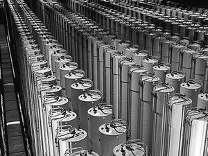 В Ірані припинили ядерну програму через технічні проблеми В Ірані припинили ядерну програму через технічні проблеми