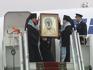 До дня народження Митрополита УПЦ МП з Росії везли "Розчулення" До дня народження Митрополита УПЦ МП з Росії везли "Розчулення"