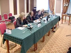 ЄС допомагає Україні покращити регулювання фінансових послуг ЄС допомагає Україні покращити регулювання фінансових послуг