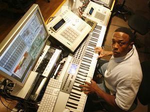Репер Dr. Dre починає шукати таланти Репер Dr. Dre починає шукати таланти