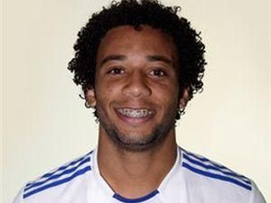 Жуніор: Я молодий і повинен грати Жуніор: Я молодий і повинен грати