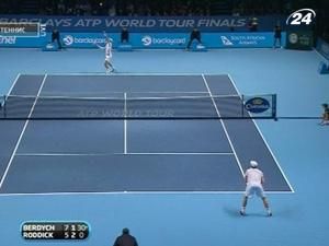 Томаш Бердих несподівано легко переграв Енді Роддіка Томаш Бердих несподівано легко переграв Енді Роддіка