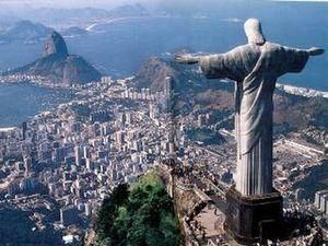 Губернатор Ріо-де-Жанейро попросив ВМФ допомогти припинити атаки бандитів Губернатор Ріо-де-Жанейро попросив ВМФ допомогти припинити атаки бандитів