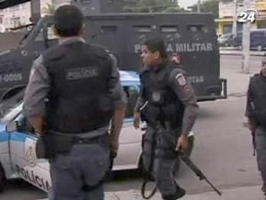 У Ріо-де-Жанейро поліція вступила у сутички зі злочинцями У Ріо-де-Жанейро поліція вступила у сутички зі злочинцями