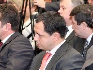 Президент звільнив сина Ганни Герман Президент звільнив сина Ганни Герман