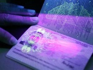 Біометричні паспорти запровадять з лютого 2011 року Біометричні паспорти запровадять з лютого 2011 року