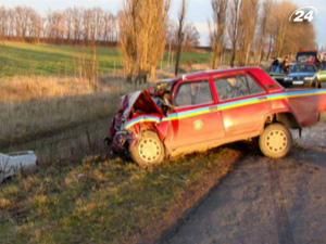 Внаслідок ДТП на Вінниччині троє людей загинули