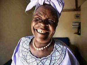 Бабуся Обами помолилась у Мецці про перехід в іслам онука Бабуся Обами помолилась у Мецці про перехід в іслам онука