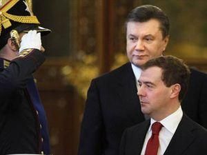 Янукович та Медведєв вирішують долю активів Ігоря Коломойського