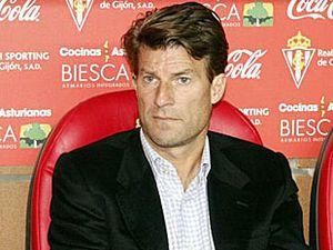 Лаудруп: Ставлю на "Барселону" Лаудруп: Ставлю на "Барселону"